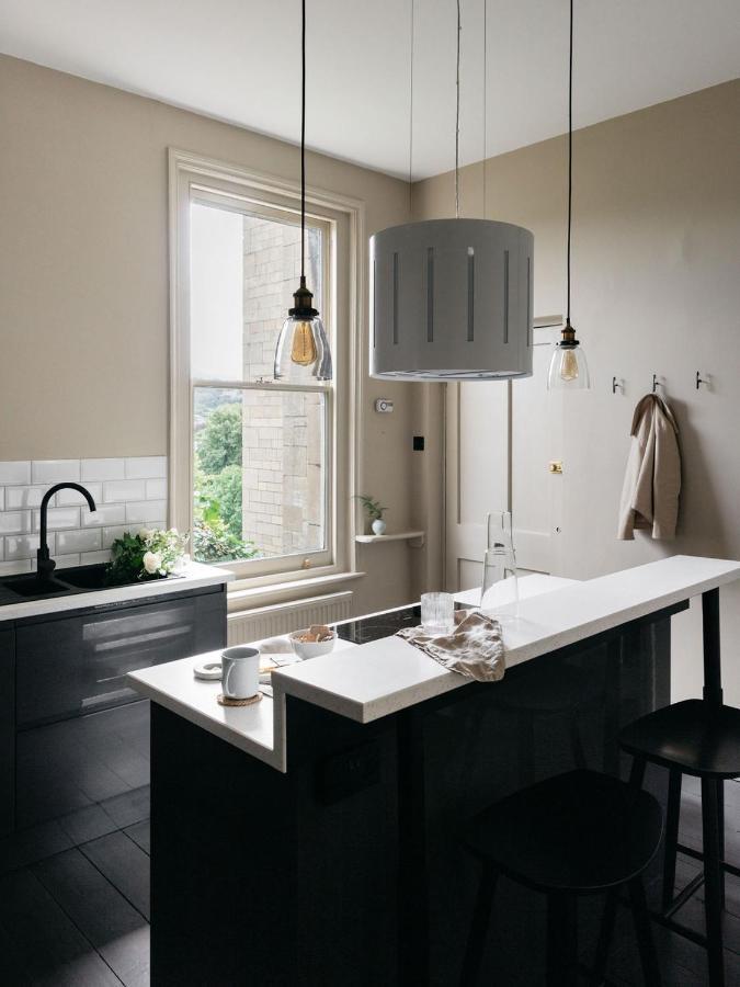The Curator'S Apartment - Spacious 2 Bedrooms Bath Bagian luar foto